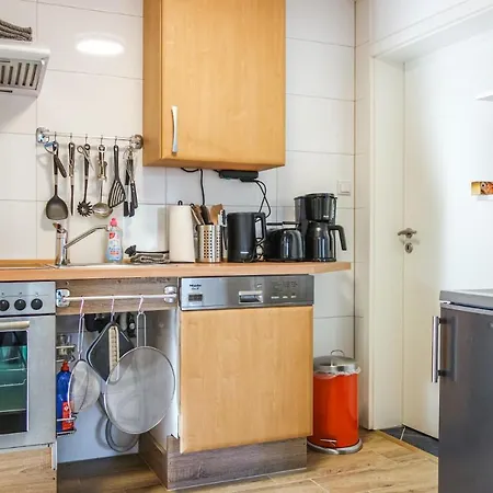 Gorgeous In With Kitchen